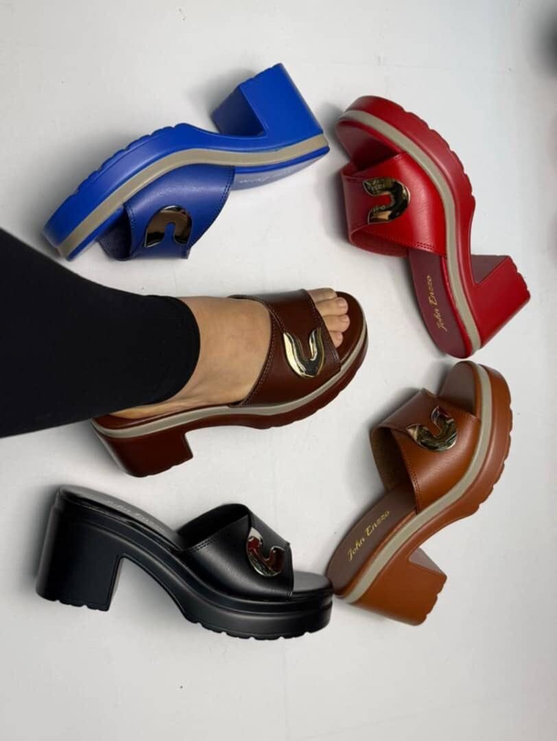 Sandales à talons blocs chic