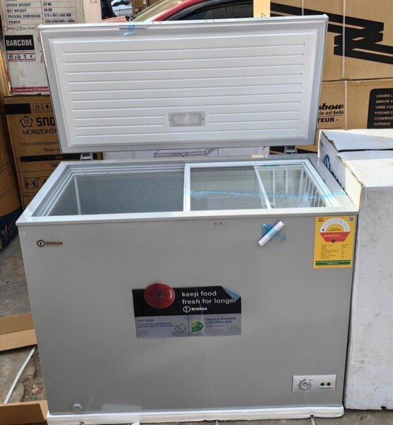 Double door fridges and freezers