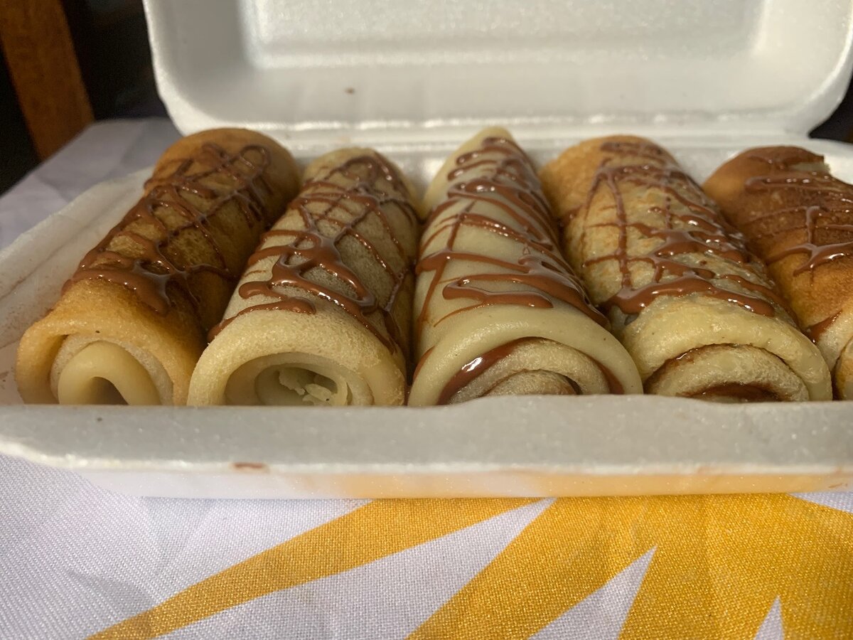 10 Crêpes roulées au chocolat