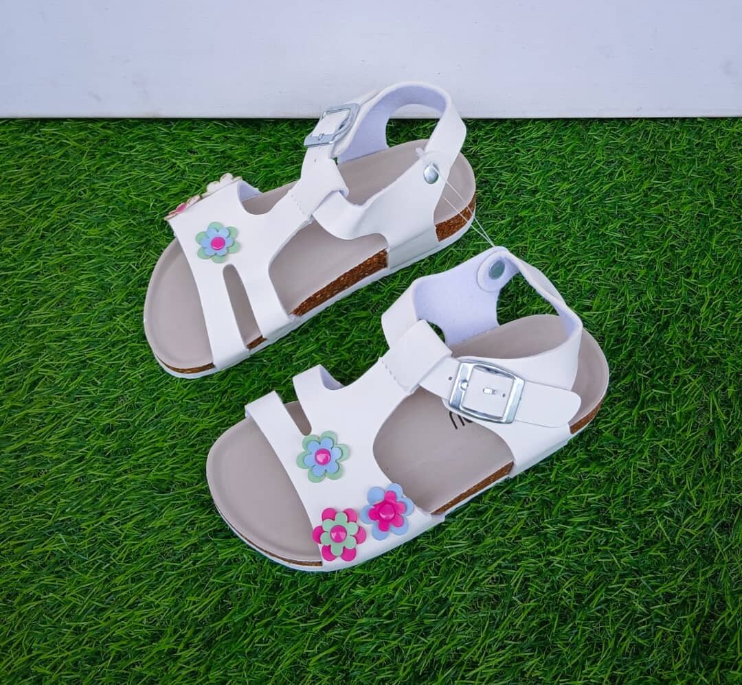 Chaussure pour enfants fille