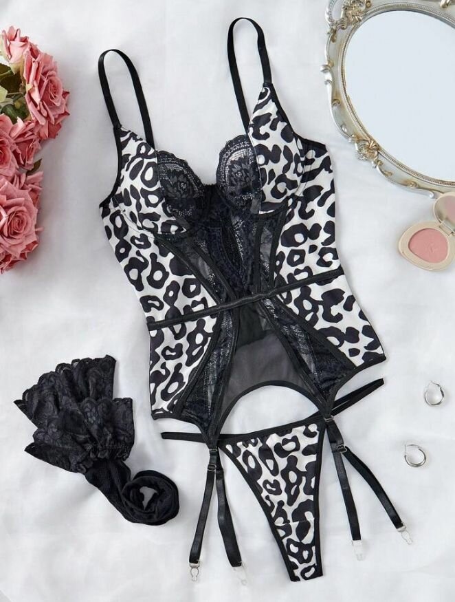 Ensemble lingerie léopard