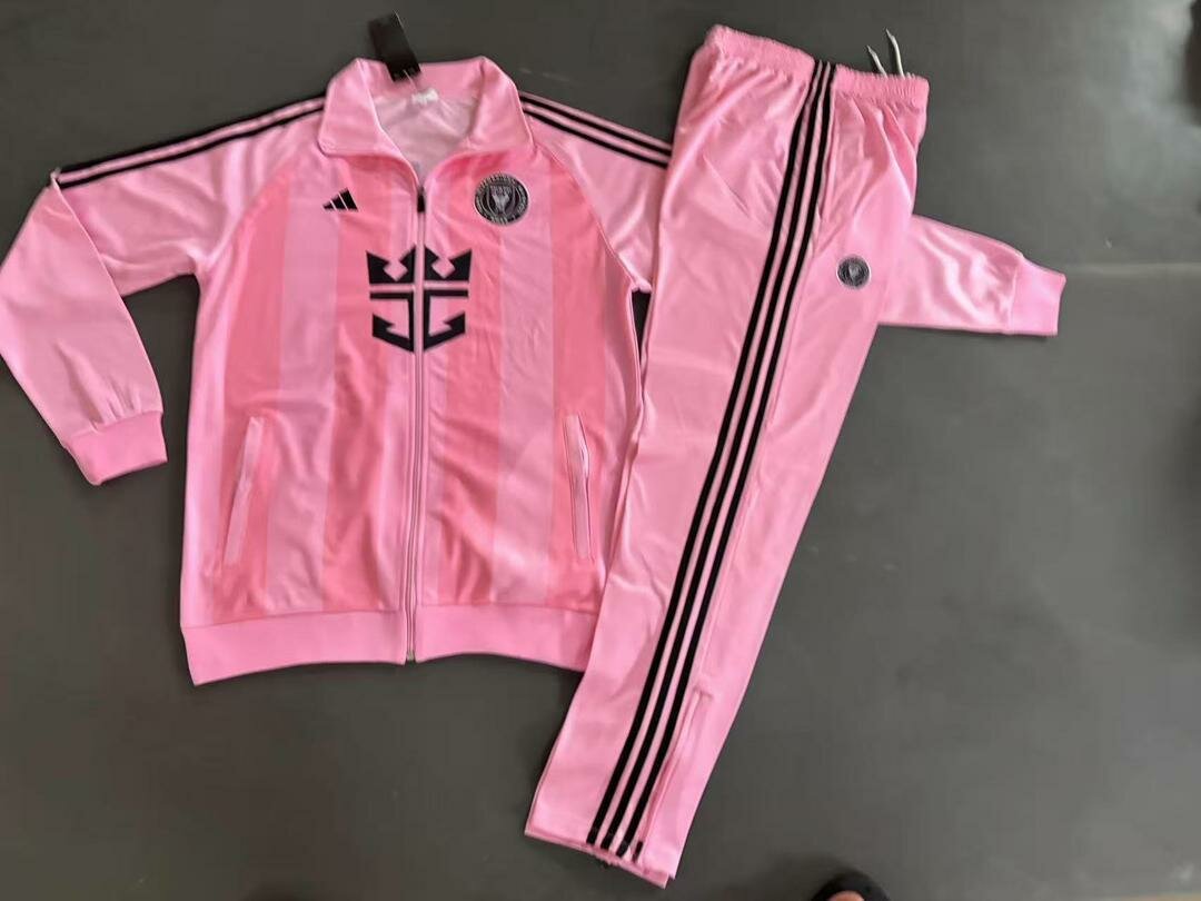 Ensemble de survêtement sportif