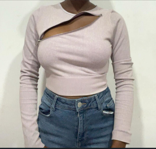 Top à manches longues avec découpe