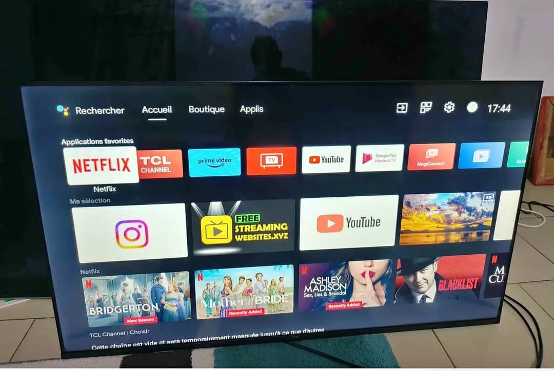 Téléviseur LED 43" Smart TV