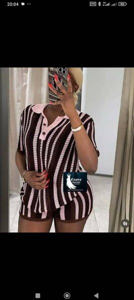 Pyjama rayé rose et marron