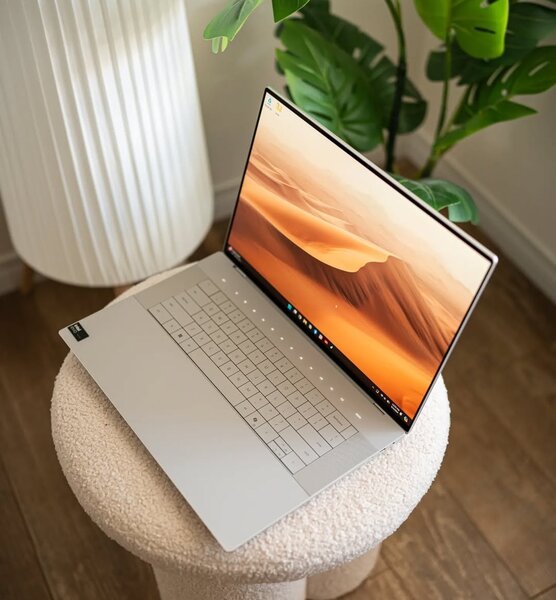 DELL XPS 14 9440  2024 (white)