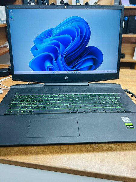 Hp pavillon gaming laptop  Core i7 9th