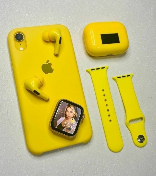 Iphone xr, watch, air pods