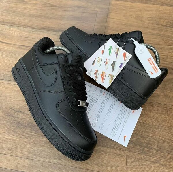 Airforce 1 all black