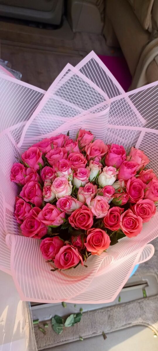 Pink Roses 25 stems