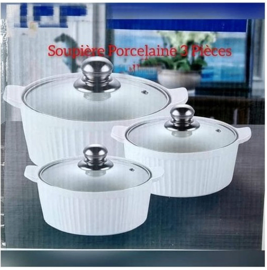 Soupière en porcelaine