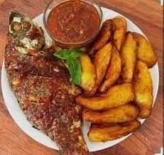 Poisson braisé avec Frites