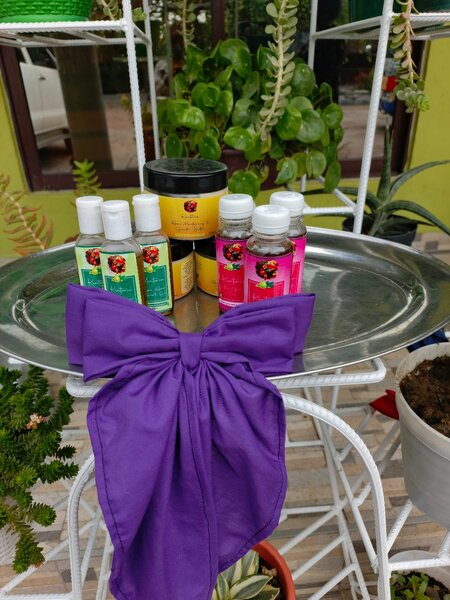 Hair growt(tea + oil+ butter) + free bow