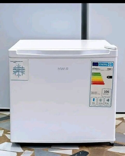 Mini réfrigérateur compact