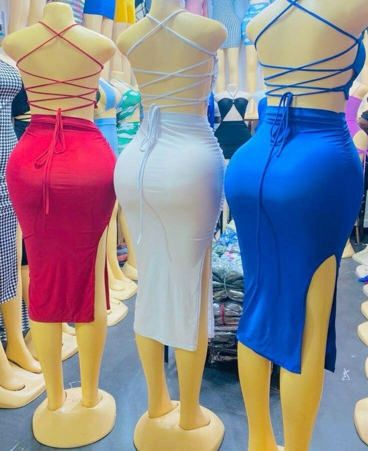 Robe moulante dos nu élégante