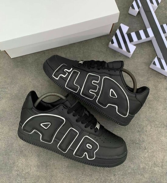 NIKE AIR FORCE 1 - Air Flea