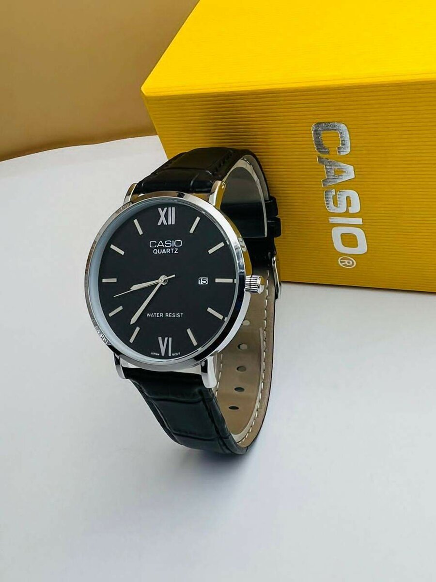 Montres Casio à Quartz doré