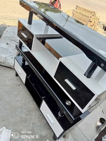 Meuble TV design moderne noir et blanc