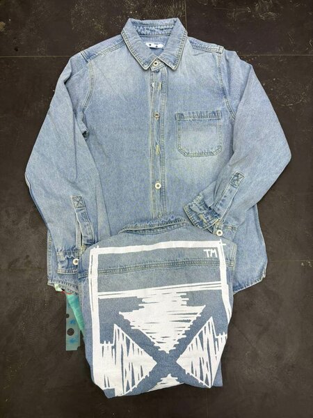 Chemise décontractée en denim artistique