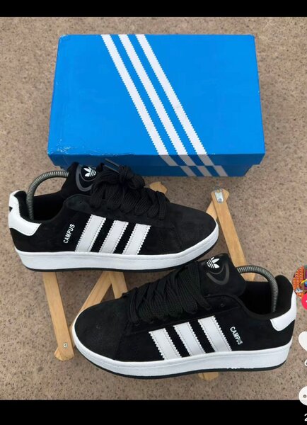 Chaussures Adidas Campus noires
