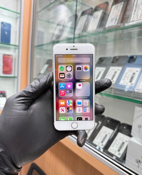 iPhone 7 Argent 32 Go