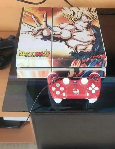 Console personnalisée Dragon Ball