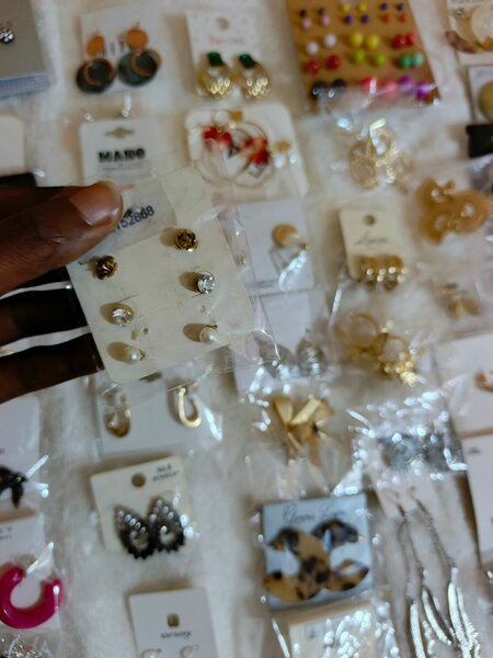 Lot de boucles d'oreilles