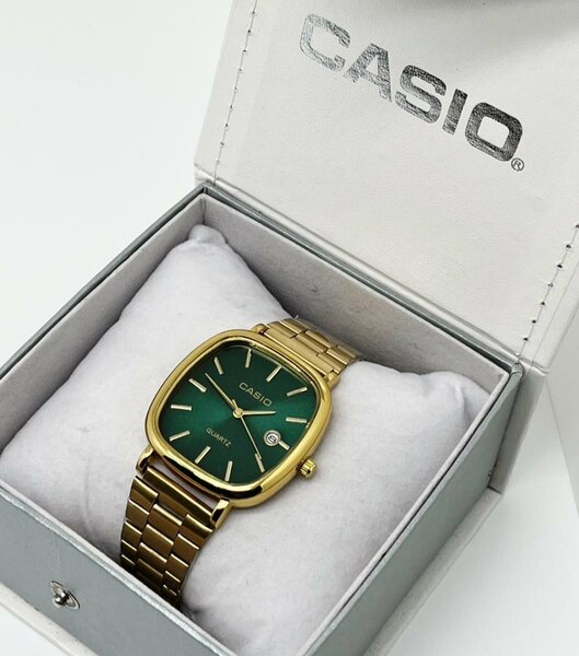 Montre Casio classique homme