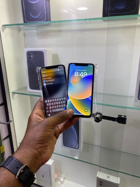 iPhone X 64GB NO Face ID