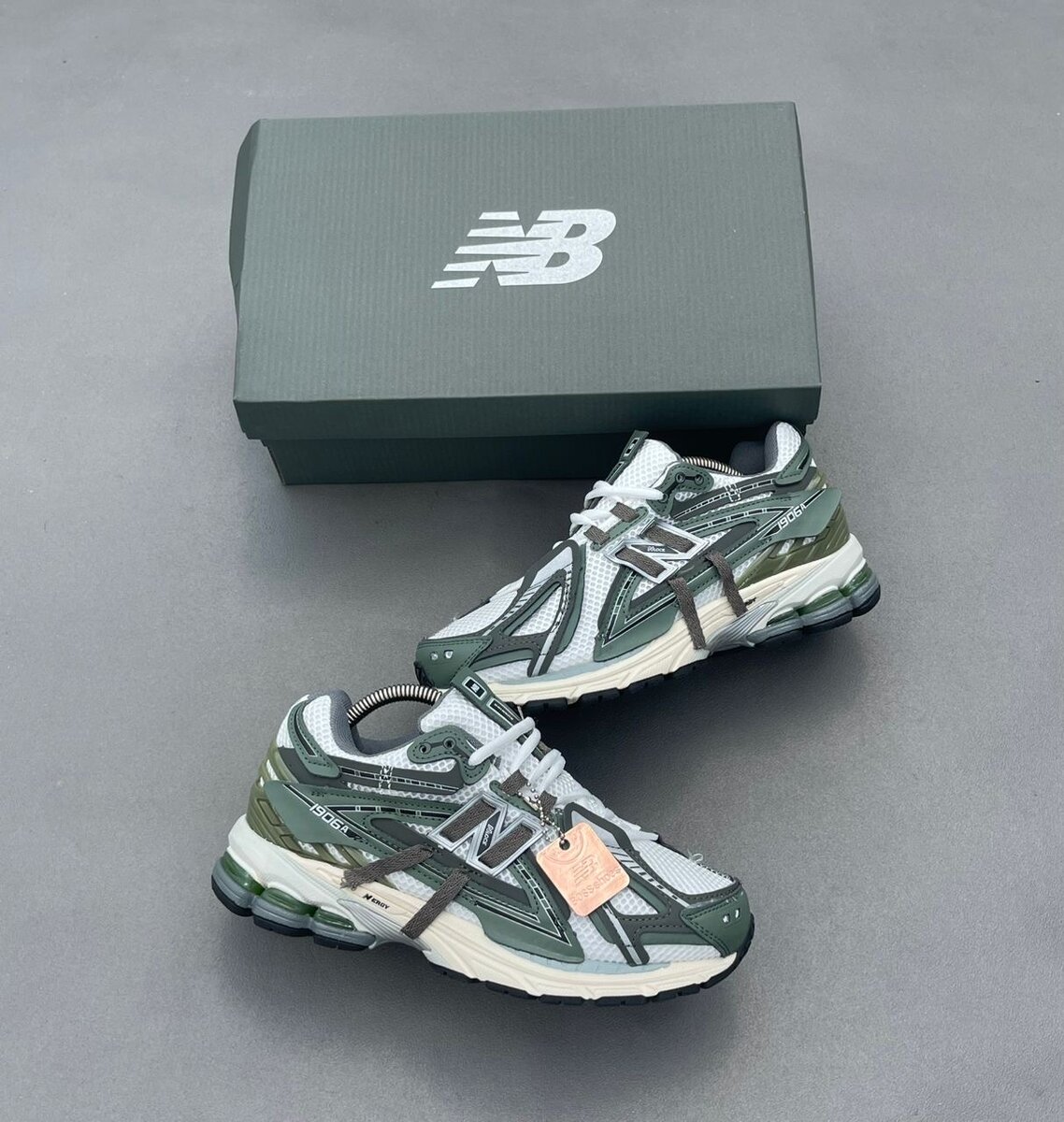 Baskets New Balance Vertes