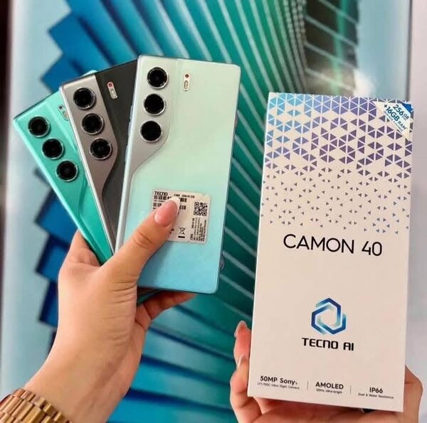 Smartphone Tecno Camon 40 - 50MP