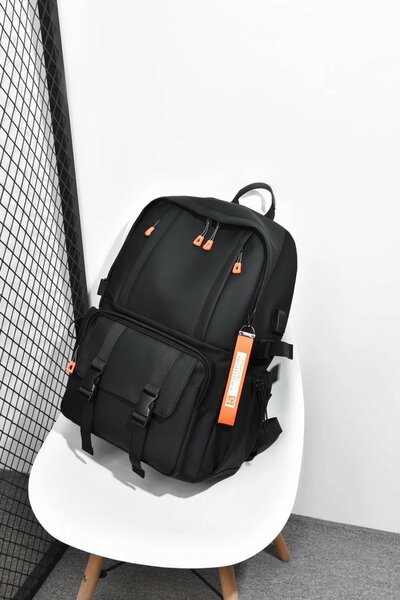 *SAC À DOSIMPERMÉABLE*    Facile à nettoyer