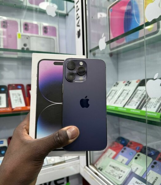 Smartphone Apple Dernière Gén.