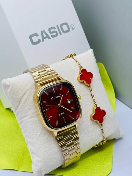 Montre Casio dorée rouge + bracelet
