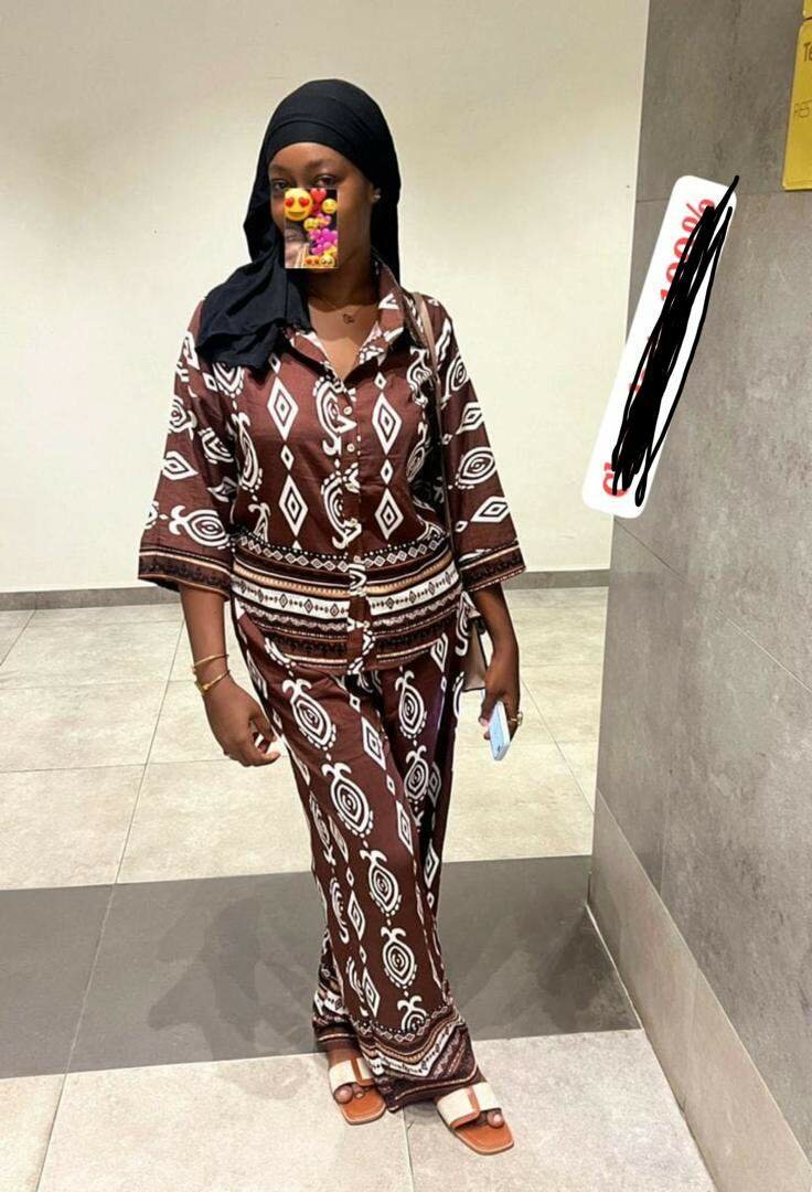 Ensemble femme ethnique élégant