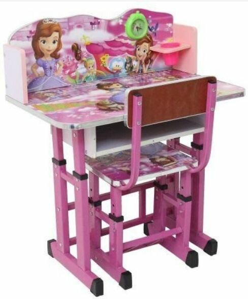 Kids study table and chairs