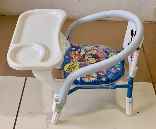 Feeding chair