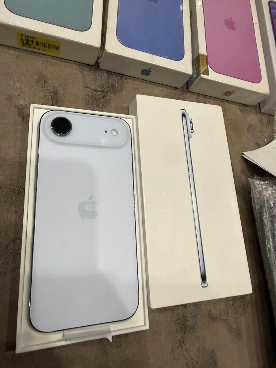 iPhone 17  Air 256 giga