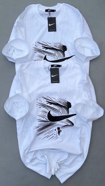 T-shirts Nike imprimés