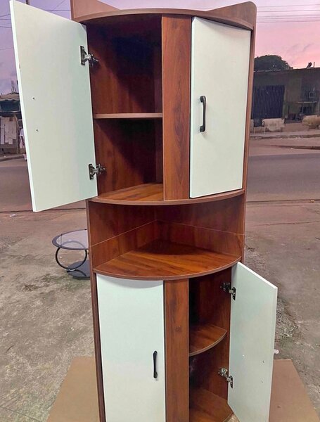 Meuble d'angle de cuisine en bois