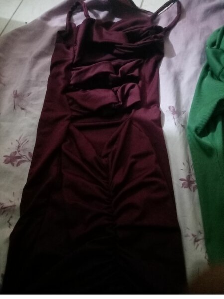 Robe élégante satinée femme