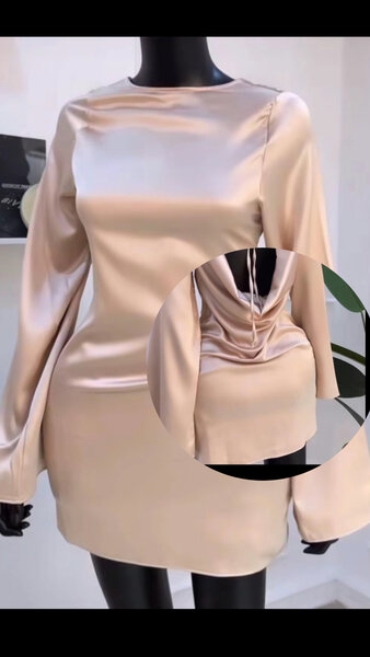 Robe satinée élégante femme