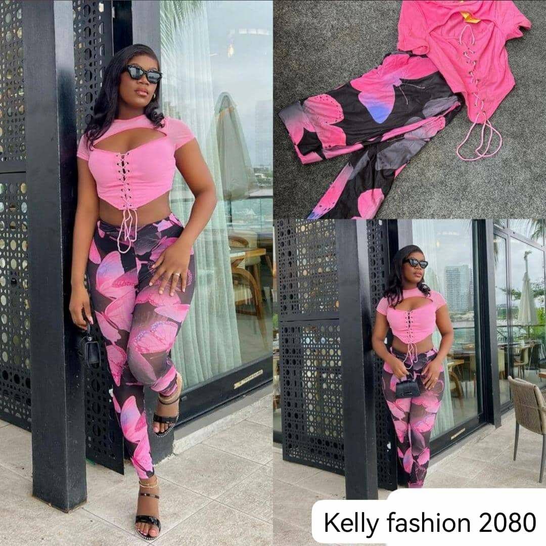 Combinaison élégante femme