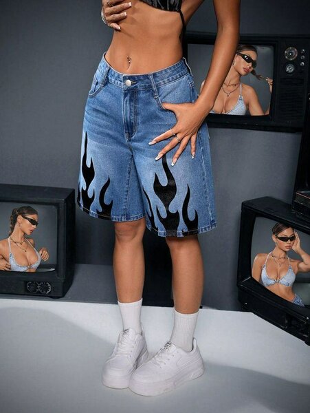 Short en jean femme motif flammes