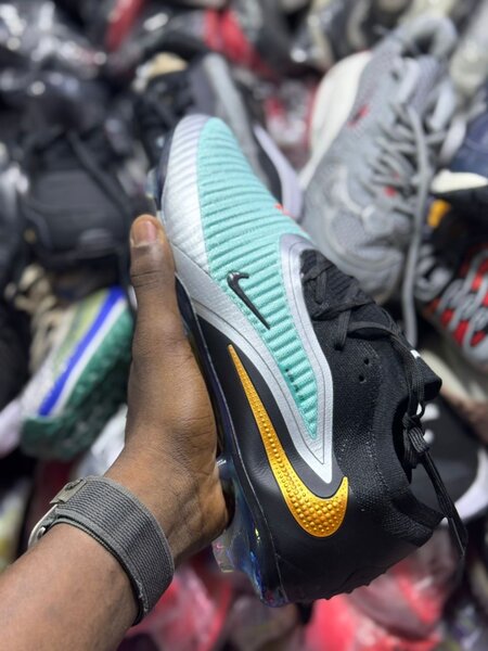 Chaussures de sport colorées