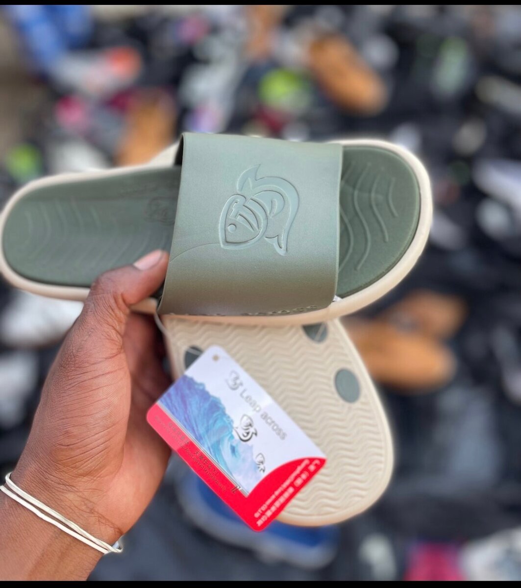 Dior Slides Homme - Sandales Luxe