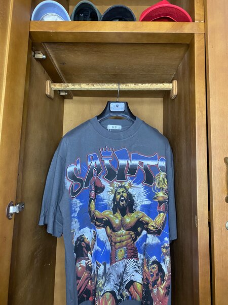 T-shirt graphique Saint