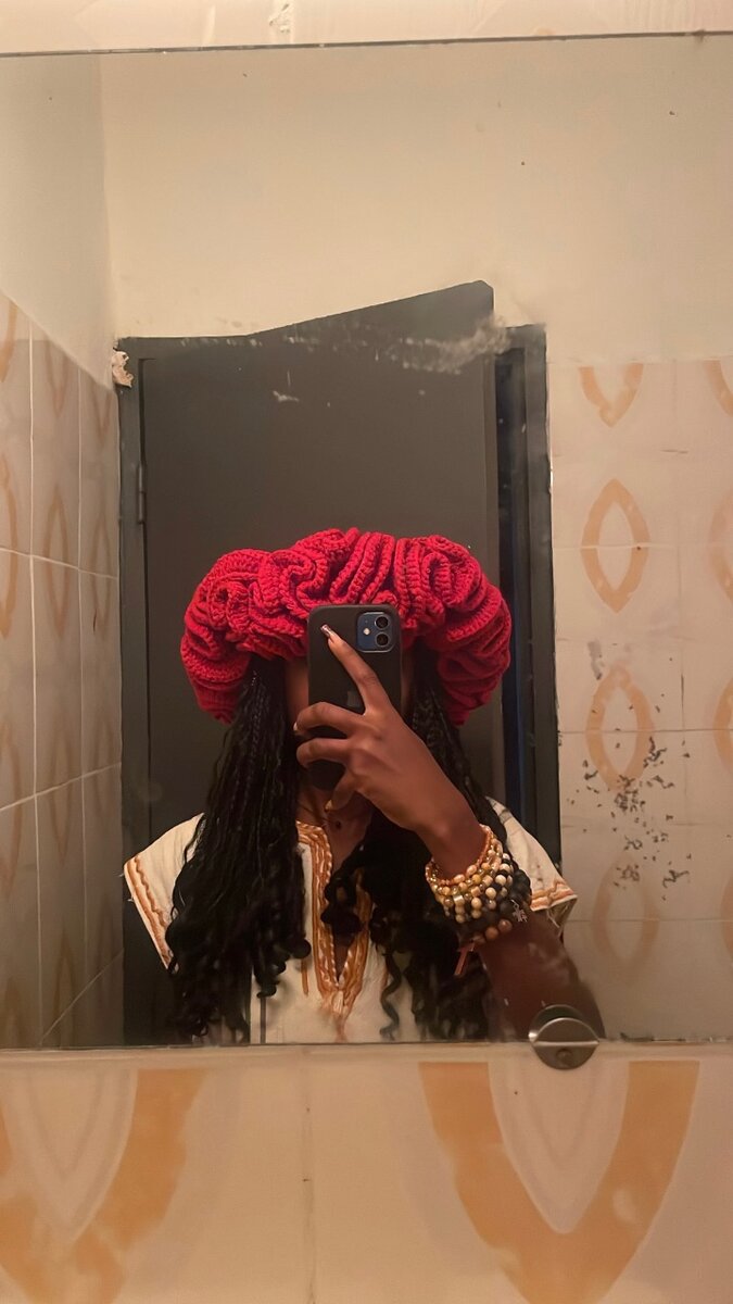 Chapeau ruffle au crochet