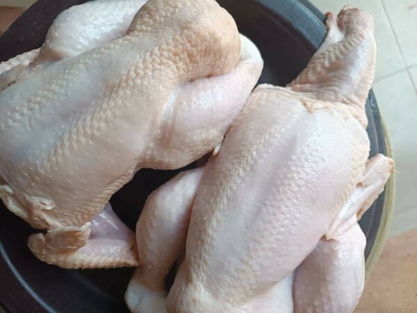 2 Poulets apoutchou