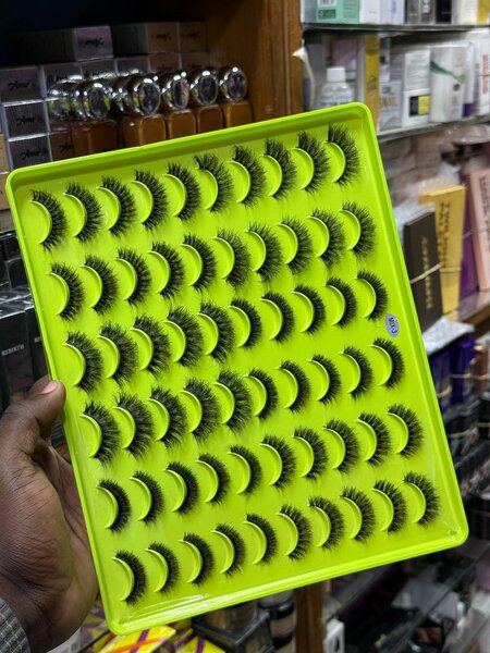 Faux Cils Volume Dramatiques